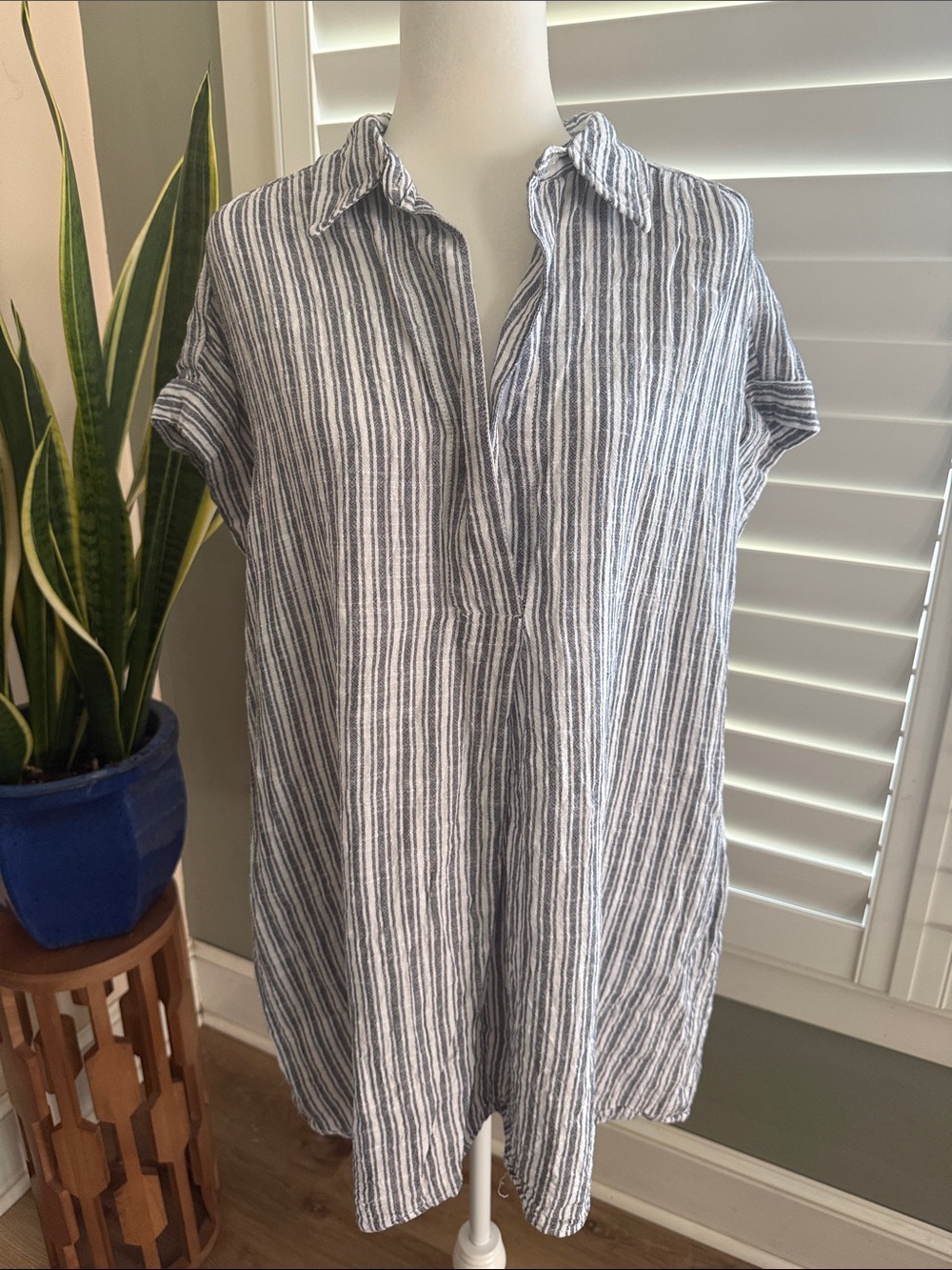 Max Studio Blue and White Striped Short-Sleeve Button-Down Shirt Dress 👗